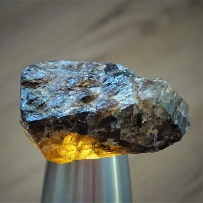 Zirkon surový 69,4g Kambodža