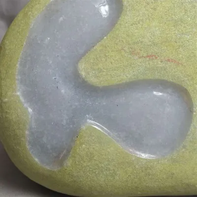 Jadeit 3,3kg top kvalita Barma (Myanmar)