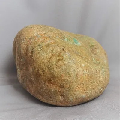 Jade nugget 2,9kg Burma (Myanmar)