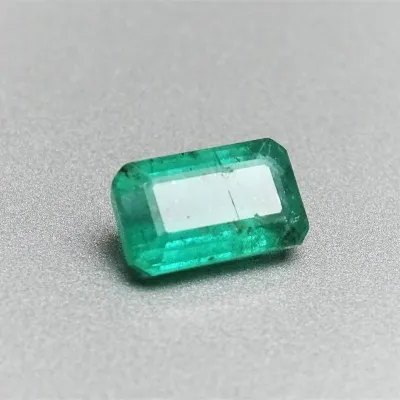 Natural cut emerald 2,78 ct, Zambia