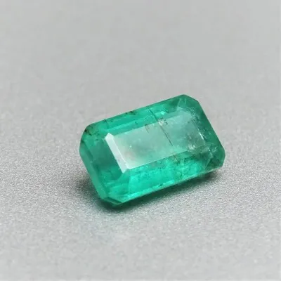 Smaragd přírodní broušený 2,78 ct, Zambie