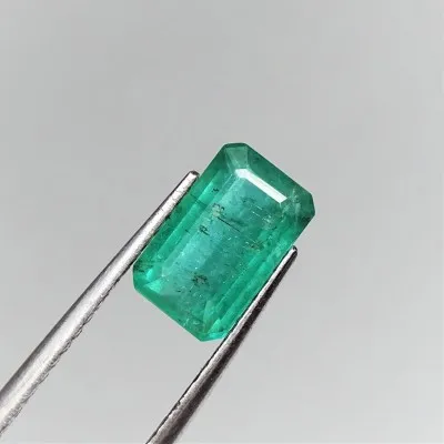 Natural cut emerald 2,78 ct, Zambia