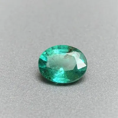 Smaragd přírodní broušený 1,76 ct, Zambie