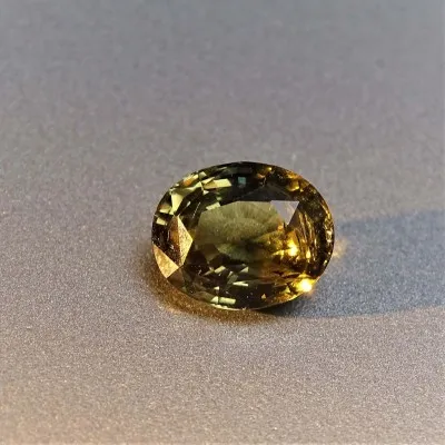 Alexandrit - 2,58 ct Srí Lanka CGL certifikát člen asociace GIA