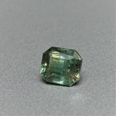 Alexandrite - 2,33 ct Sri Lanka CGL certificate member of the GIA Association
