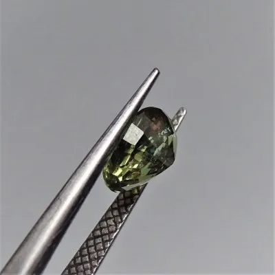 Alexandrite - 2,40 ct Sri Lanka CGL certificate member of the GIA Association