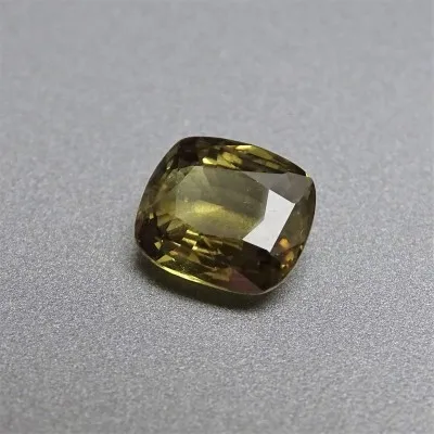 Alexandrite - 3,05 ct Sri Lanka CGL certificate member of the GIA Association