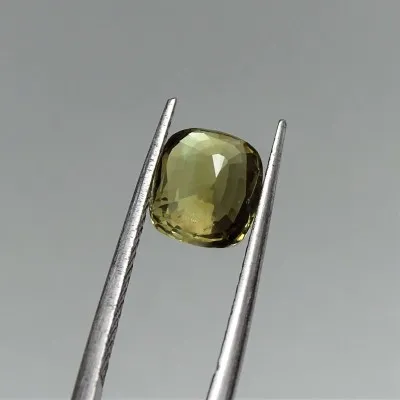 Alexandrit - 3,05 ct Srí Lanka CGL certifikát člen asociace GIA