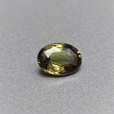 Alexandrite - 1,20 ct Sri Lanka CGL certificate member of the GIA Association