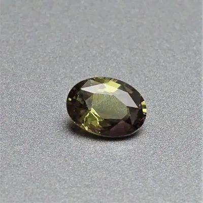 Alexandrite - 1,20 ct Sri Lanka CGL certificate member of the GIA Association