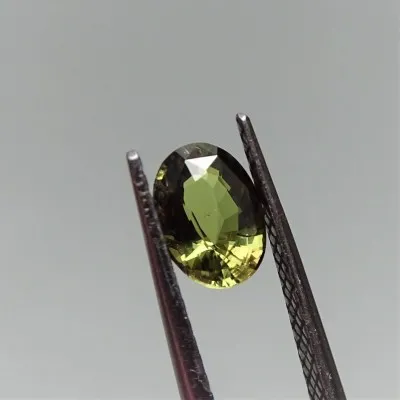Alexandrite - 1,20 ct Sri Lanka CGL certificate member of the GIA Association