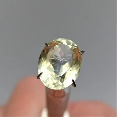 Citrine cut 6,27 ct, Sri Lanka