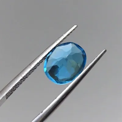 Topaz blue 3,30 ct, Sri Lanka