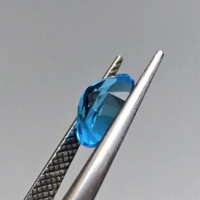 Topaz blue 3,30 ct, Sri Lanka