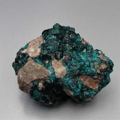 Dioptas 126,9g, Kongo