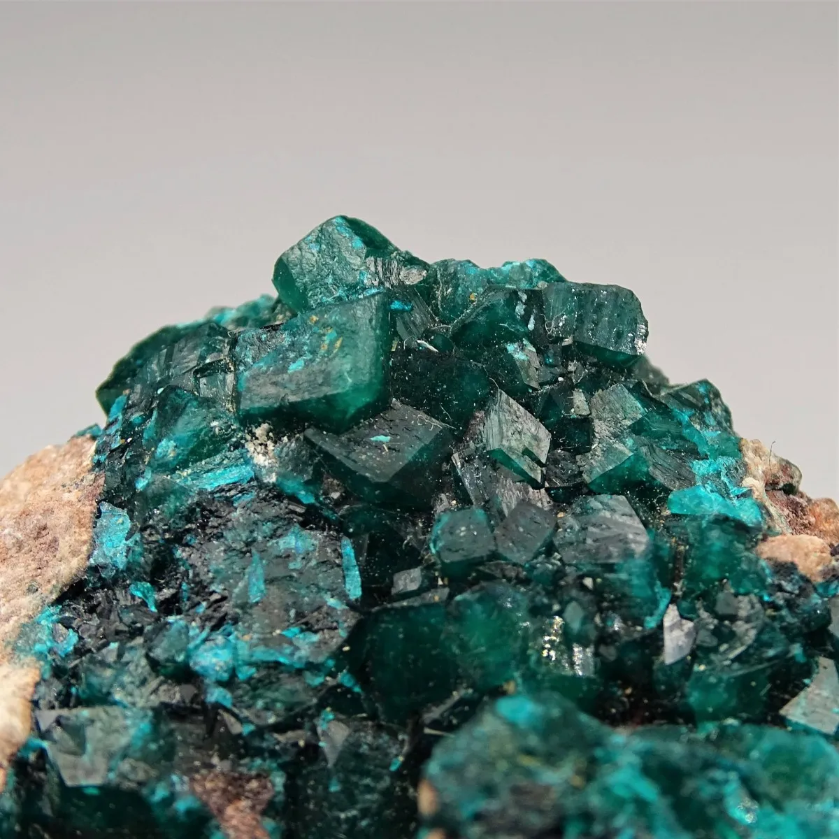 Dioptas 126,9g, Kongo