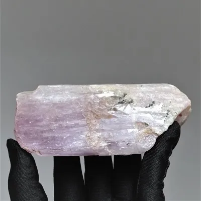 Kunzit 424g, Afganistán