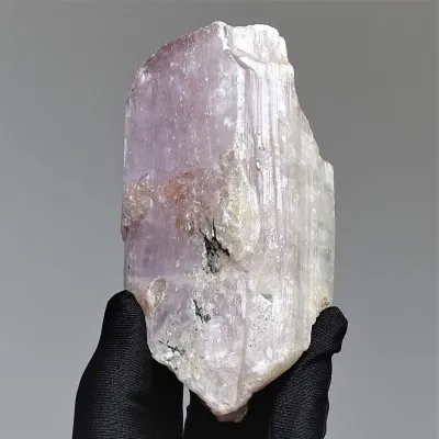 Kunzit 424g, Afganistán