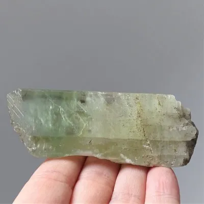 Hiddenite 111g, Afghanistan