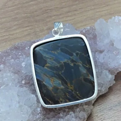 Pietersit-Anhänger 27,1g, Namibia