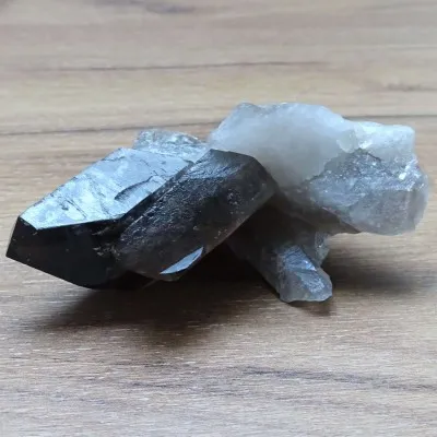 Záhněda přírodní krystaly 248g, Brazílie