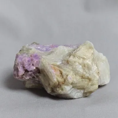 Hackmanit surový minerál 460g, Afganistán