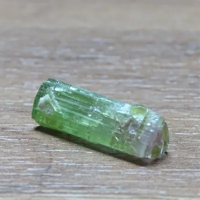 Tourmaline natural crystal 7,2g Afghanistan