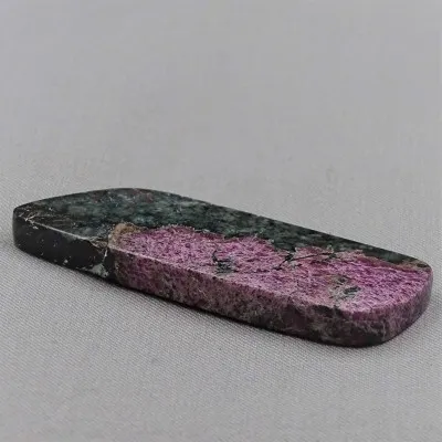 Eudialyte polished plate 17,9g, Russia
