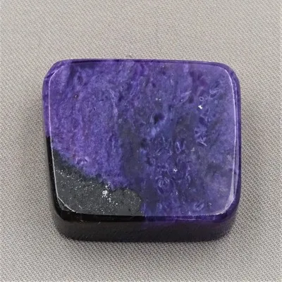 Charoit / Charoit polierter Teller 31,4g, Russland