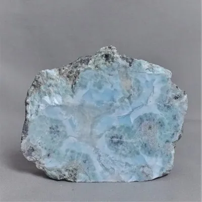 Larimar přírodní surový minerál 345g, Dominikánská republika