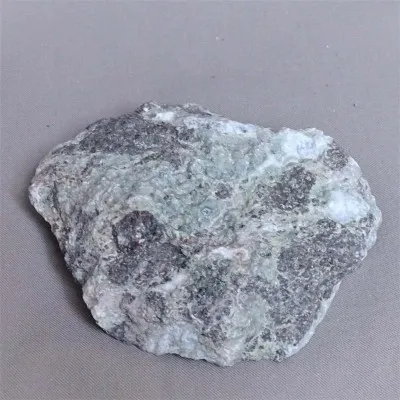 Larimar přírodní surový minerál 345g, Dominikánská republika