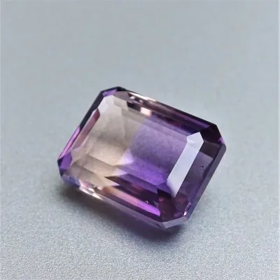 Geschliffener Ametrin 18,67 ct, Bolivien