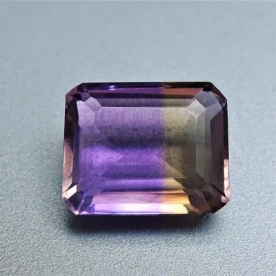Geschliffener Ametrin 16,80 ct, Bolivien