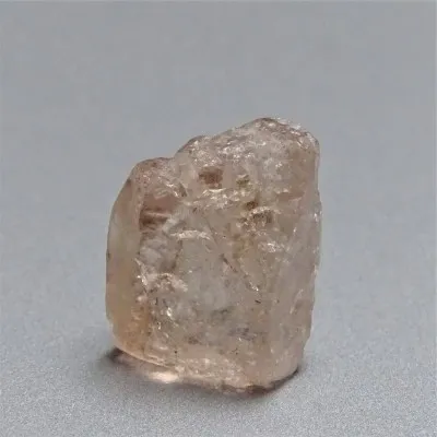 Topaz přírodní minerál 10,3g, Afganistán