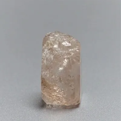 Topaz přírodní minerál 10,3g, Afganistán