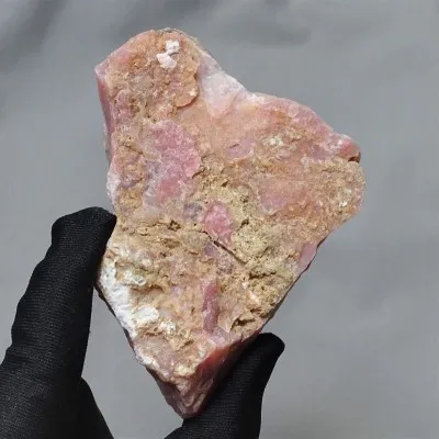 Andský růžový opál 159,4g, Peru