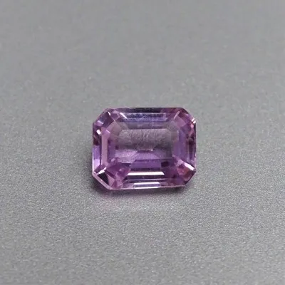Kunzit broušený top kvalita 5,38 ct, Afganistán
