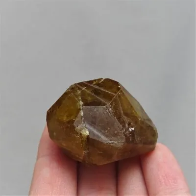 Granat Grosular kristall 54,6g, Mali