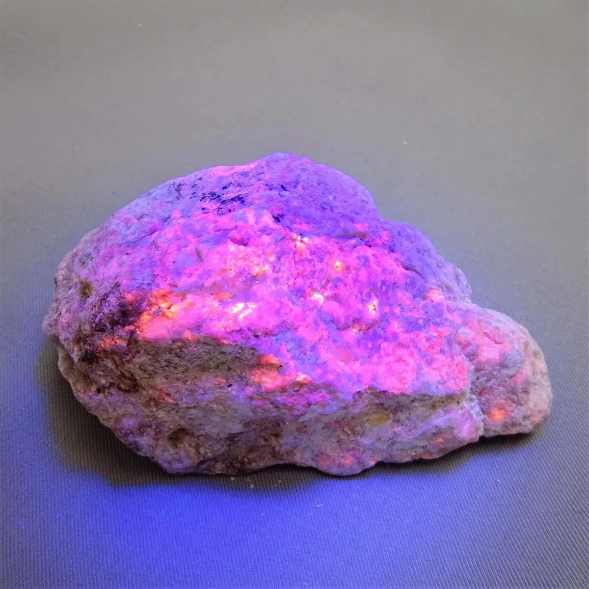 Hackmanit Rohmineral 206g, Afghanistan