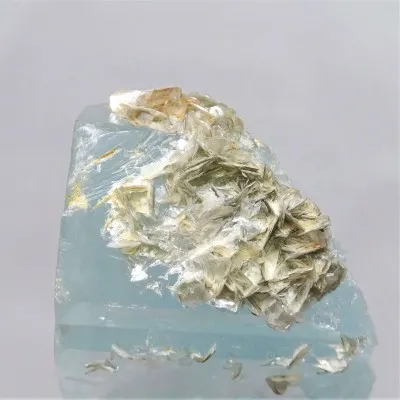 Aquamarine crystal 477g, Pakistan