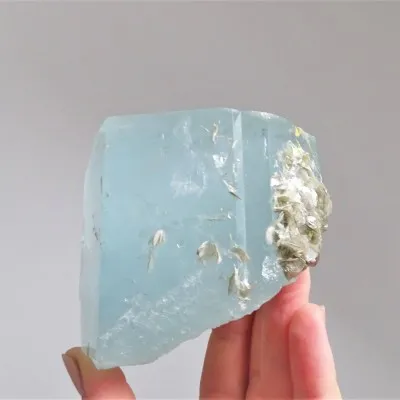 Aquamarine crystal 477g, Pakistan