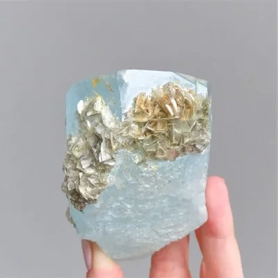 Akvamarín krystal 477g, Pakistán