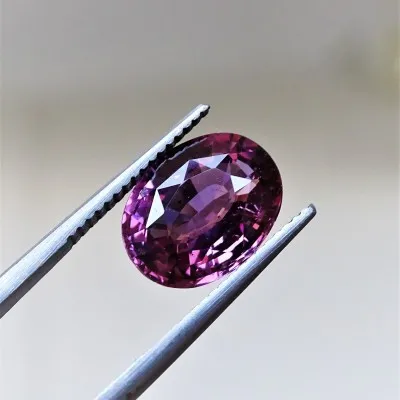 Lila-rosa Spinell 4,27ct, Sri Lanka