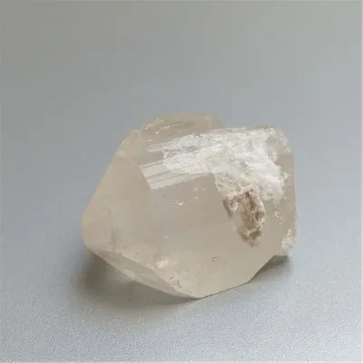 Topaz přírodní krystal 42,4g, Pakistán