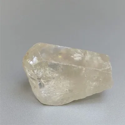 Topaz přírodní krystal 41,9g, Pakistán