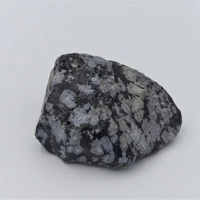 Obsidián vločkový 154g, USA