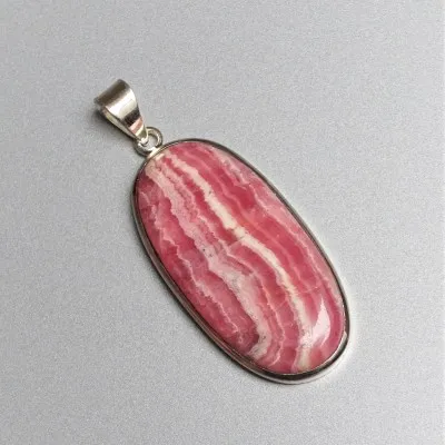 Rhodochrosite pendant 20.3g, Argentina