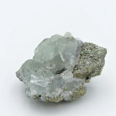 Fluorite combination with pyrite 101,9g, Peru