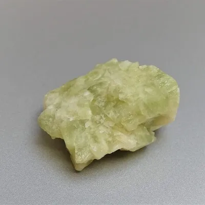 Brazilianit srostlice krystalů 30,6g, Brazílie