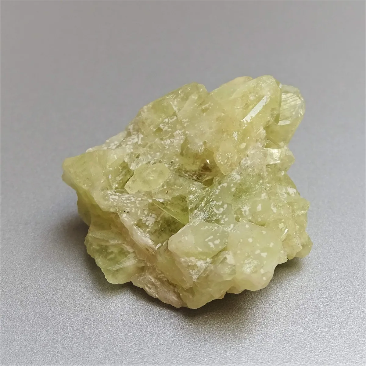 Brazilianit srostlice krystalů 30,6g, Brazílie